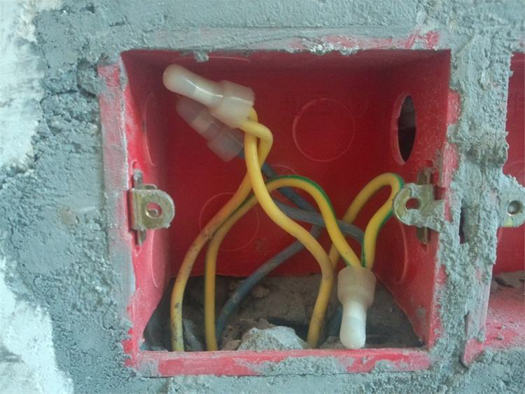 重慶華發(fā)裝修，裝修施工，水電驗(yàn)收