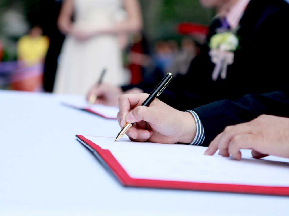 華發(fā)裝修再次簽約SGS通標(biāo)標(biāo)準(zhǔn)技術(shù)服務(wù)（重慶）公司